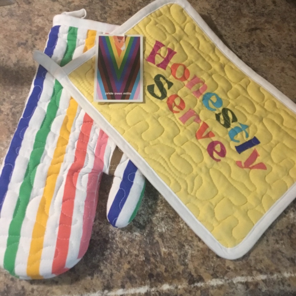 New Pride oven mitts
